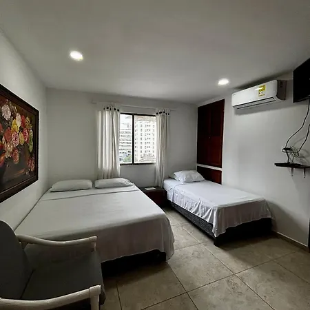 Apartamento En Bocagrande Frente Al Mar *